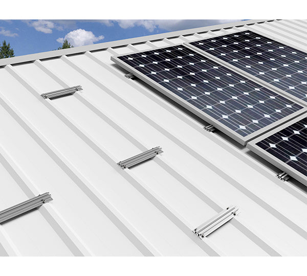 SUNFER - Estrutura microrail coplanar para painel sandwich vertical c/ parafuso autoperfurante estanque - 4M